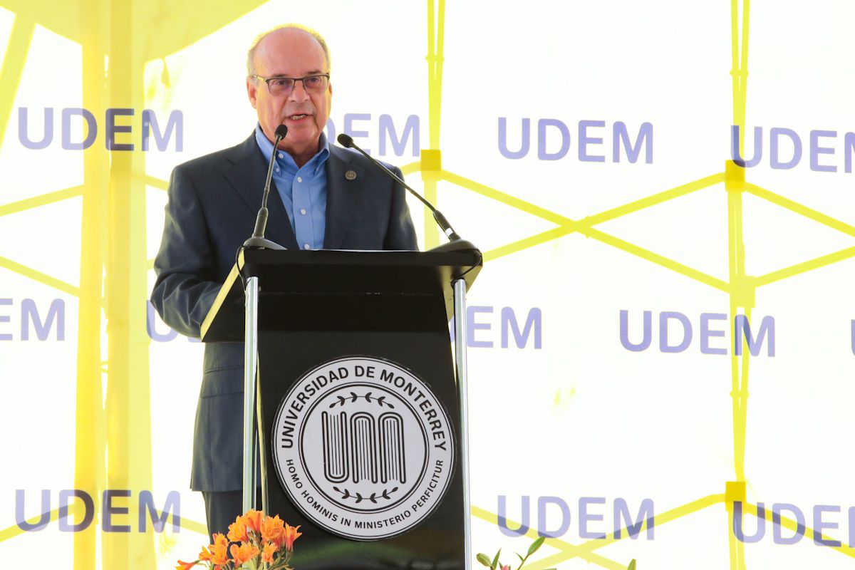Mario Páez, rector de la UDEM