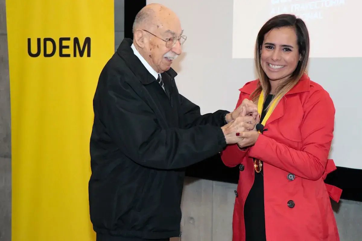 Archivo UDEM