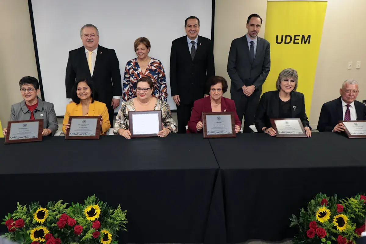 Archivo UDEM