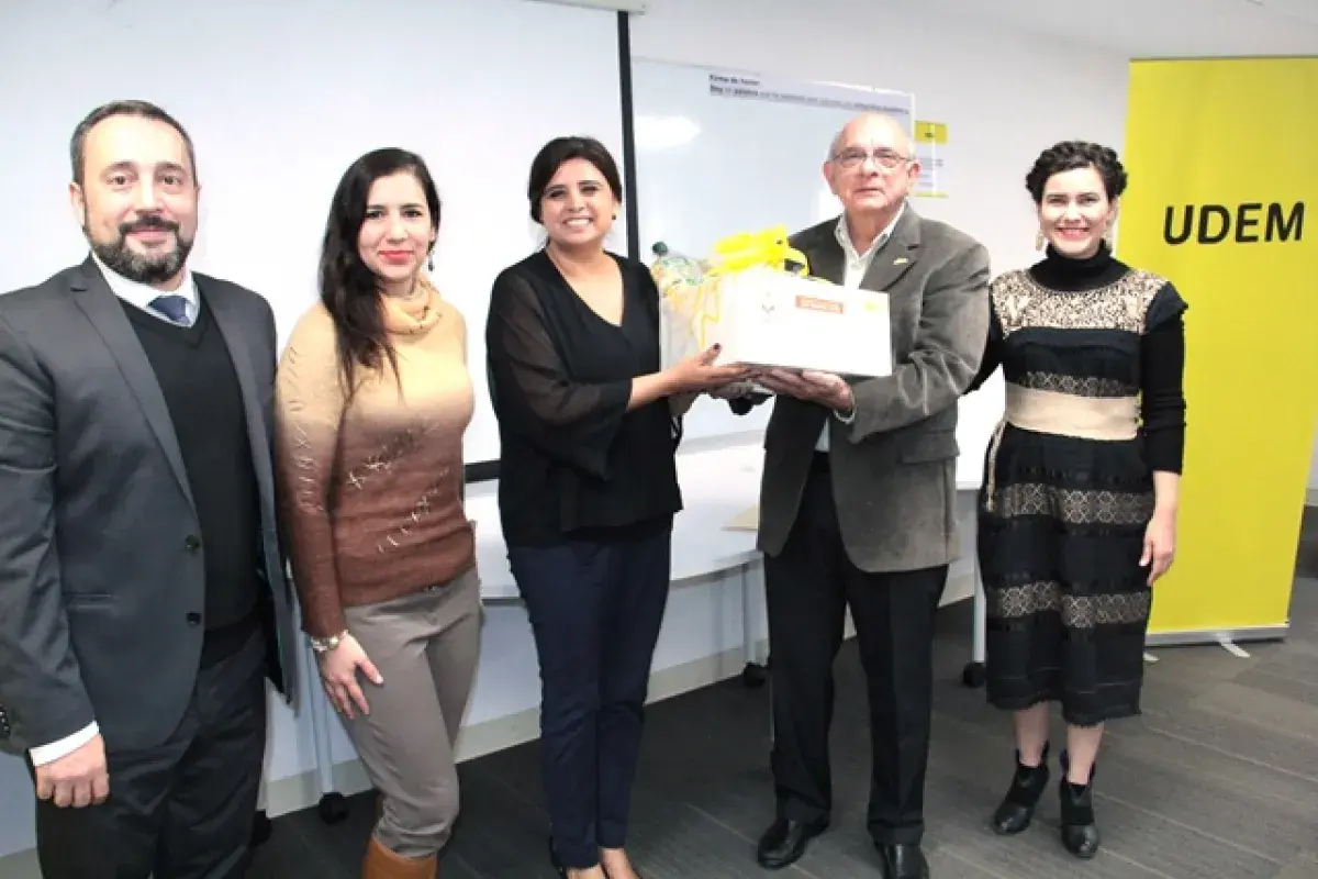 Archivo UDEM