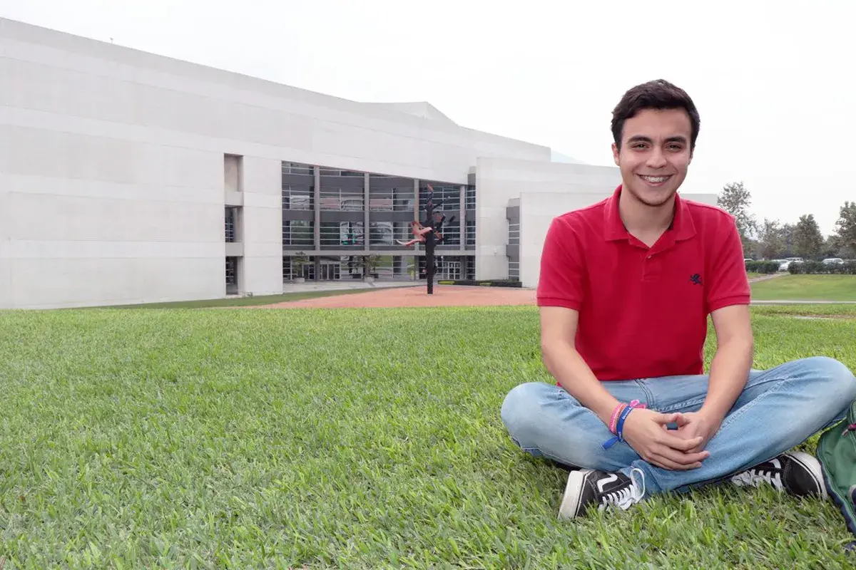 Archivo UDEM