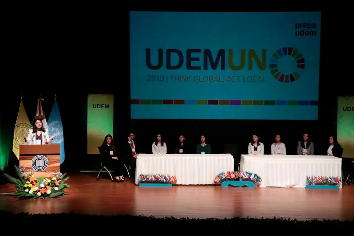 Fomentan en jóvenes interés por problemáticas globales