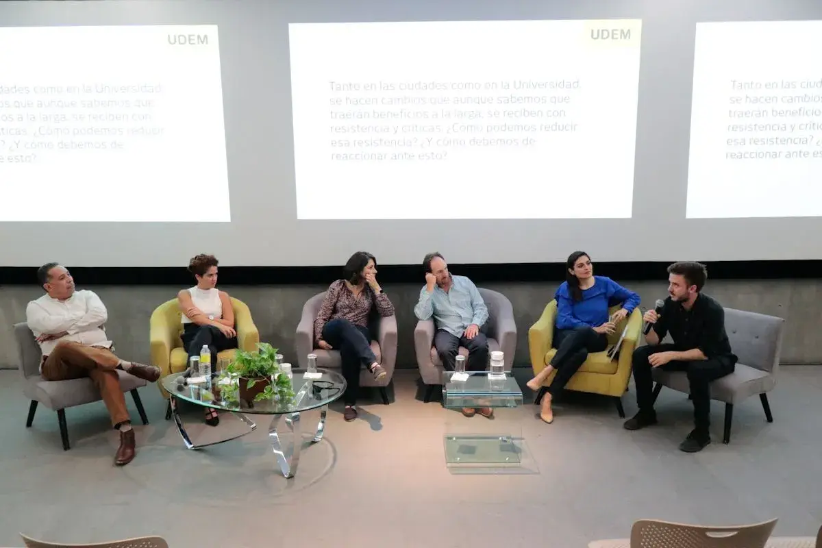 Archivo UDEM