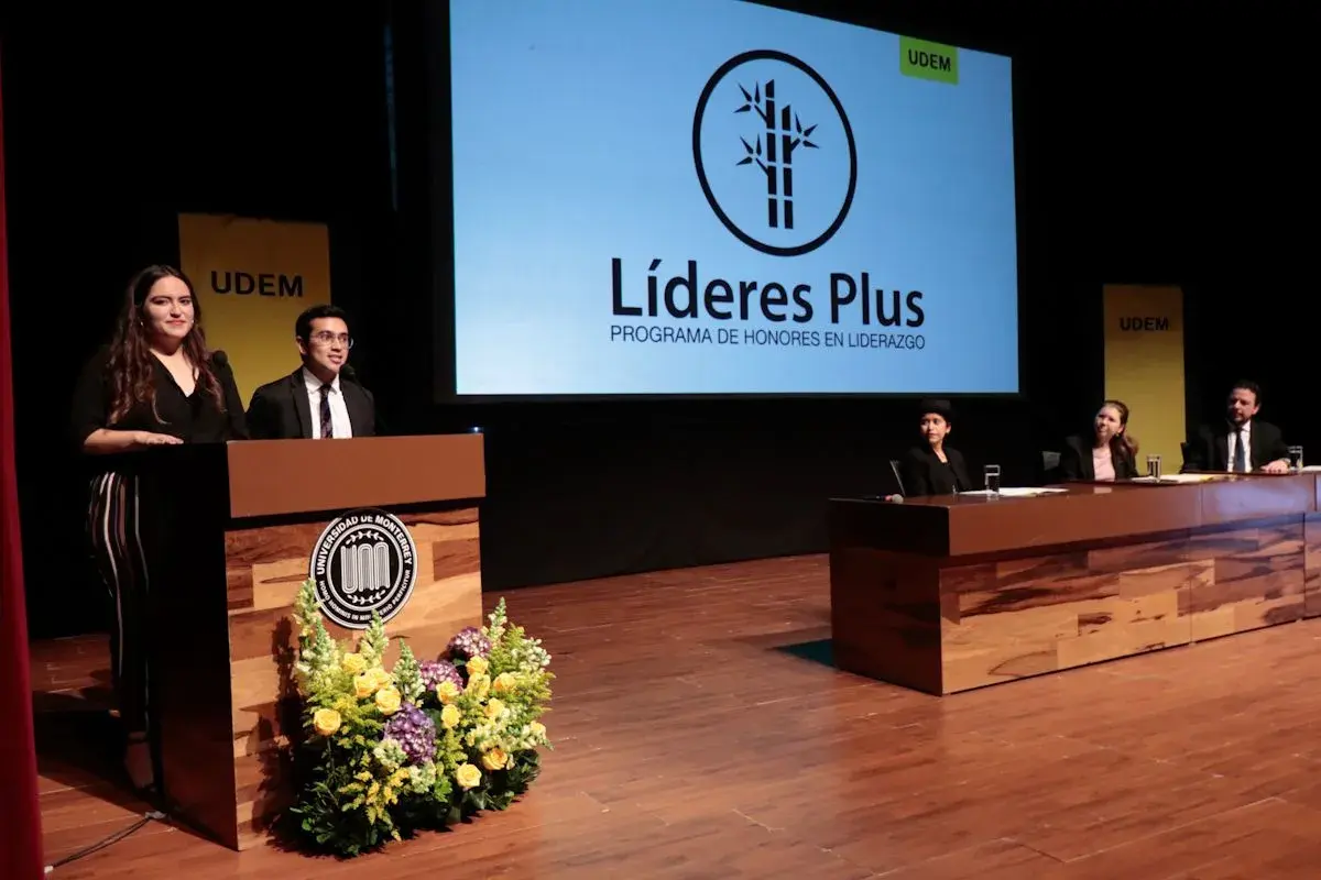 Archivo UDEM