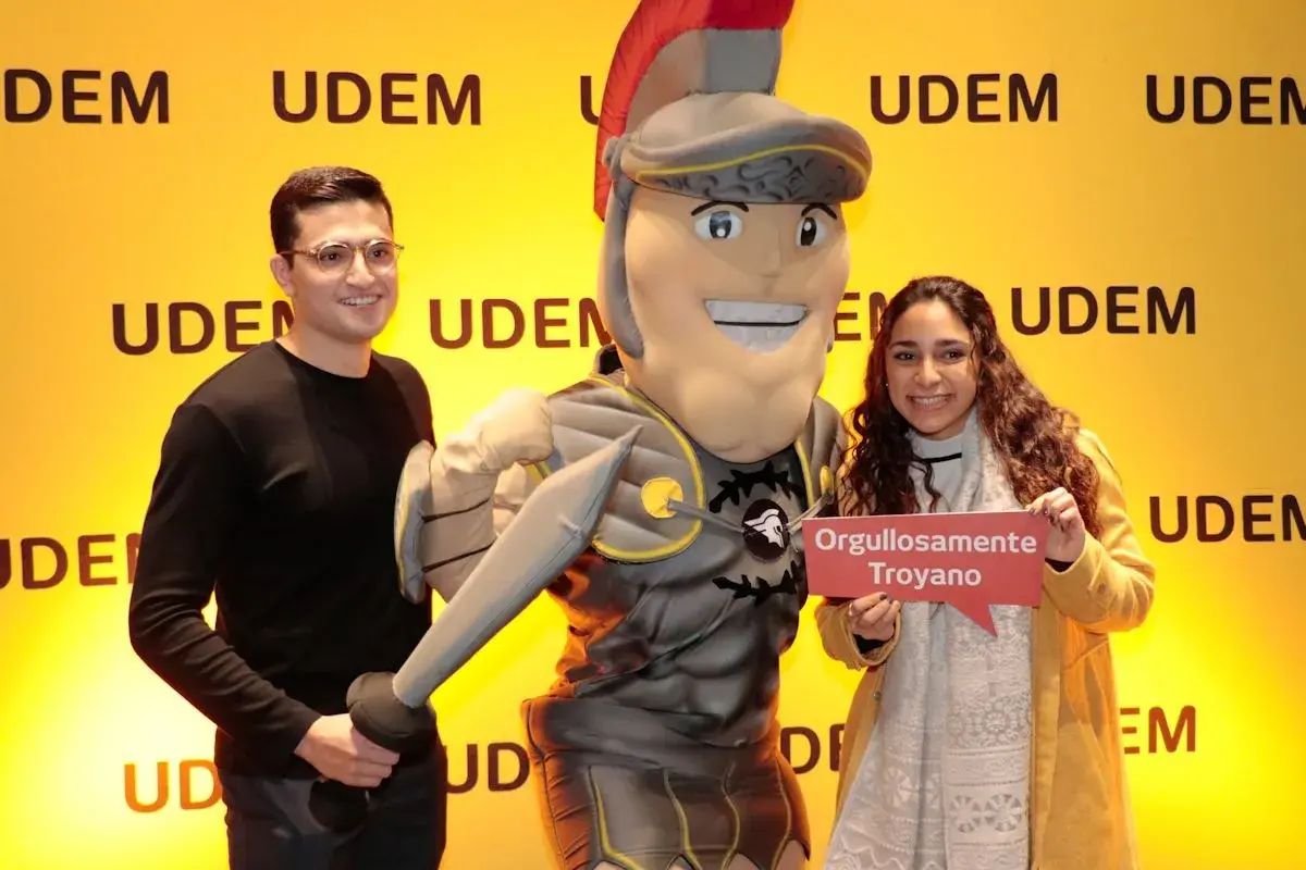 Archivo UDEM