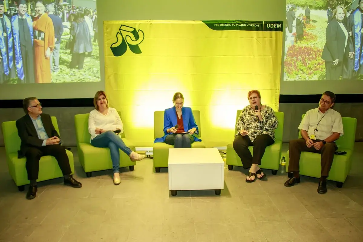 Archivo UDEM