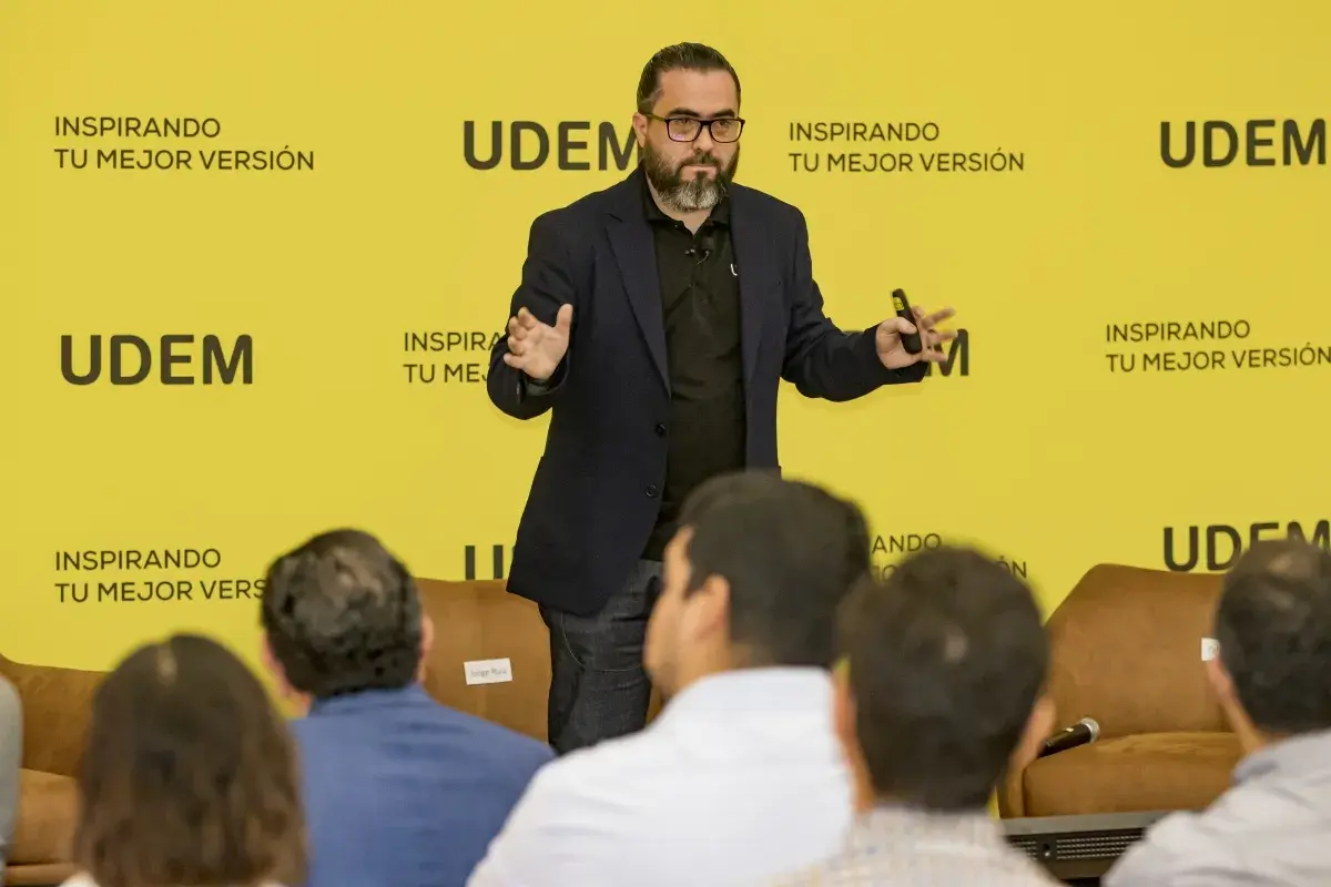 Archivo UDEM