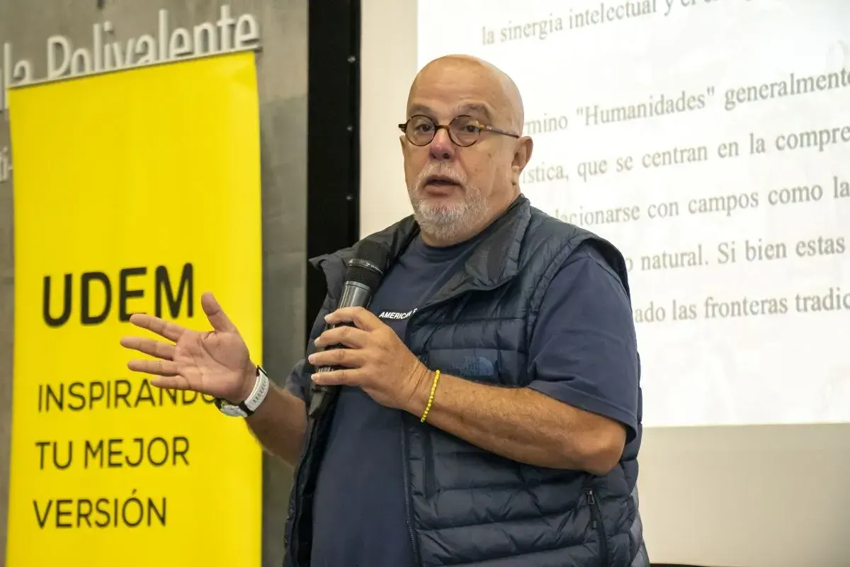Archivo UDEM