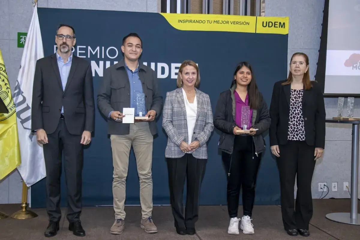 Archivo UDEM