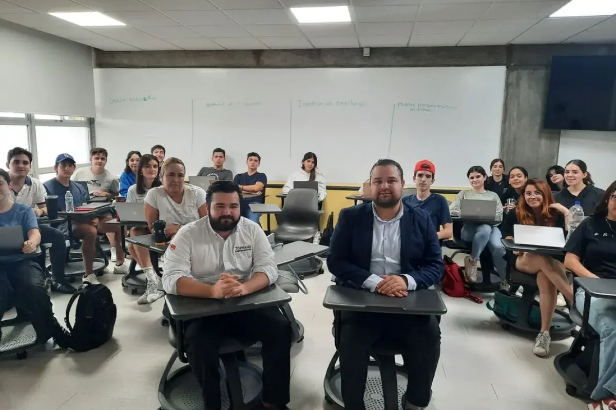 Archivo UDEM
