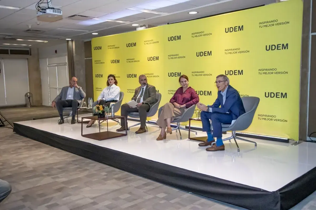 Archivo UDEM