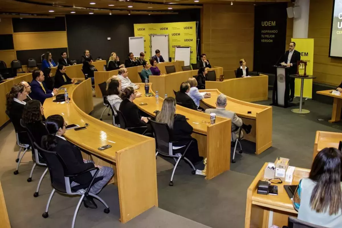 Archivo UDEM