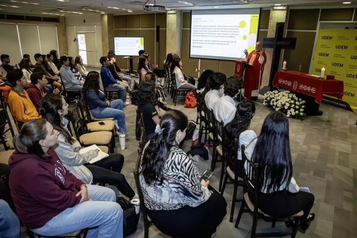 Archivo UDEM