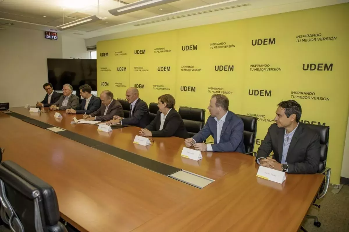 Archivo UDEM