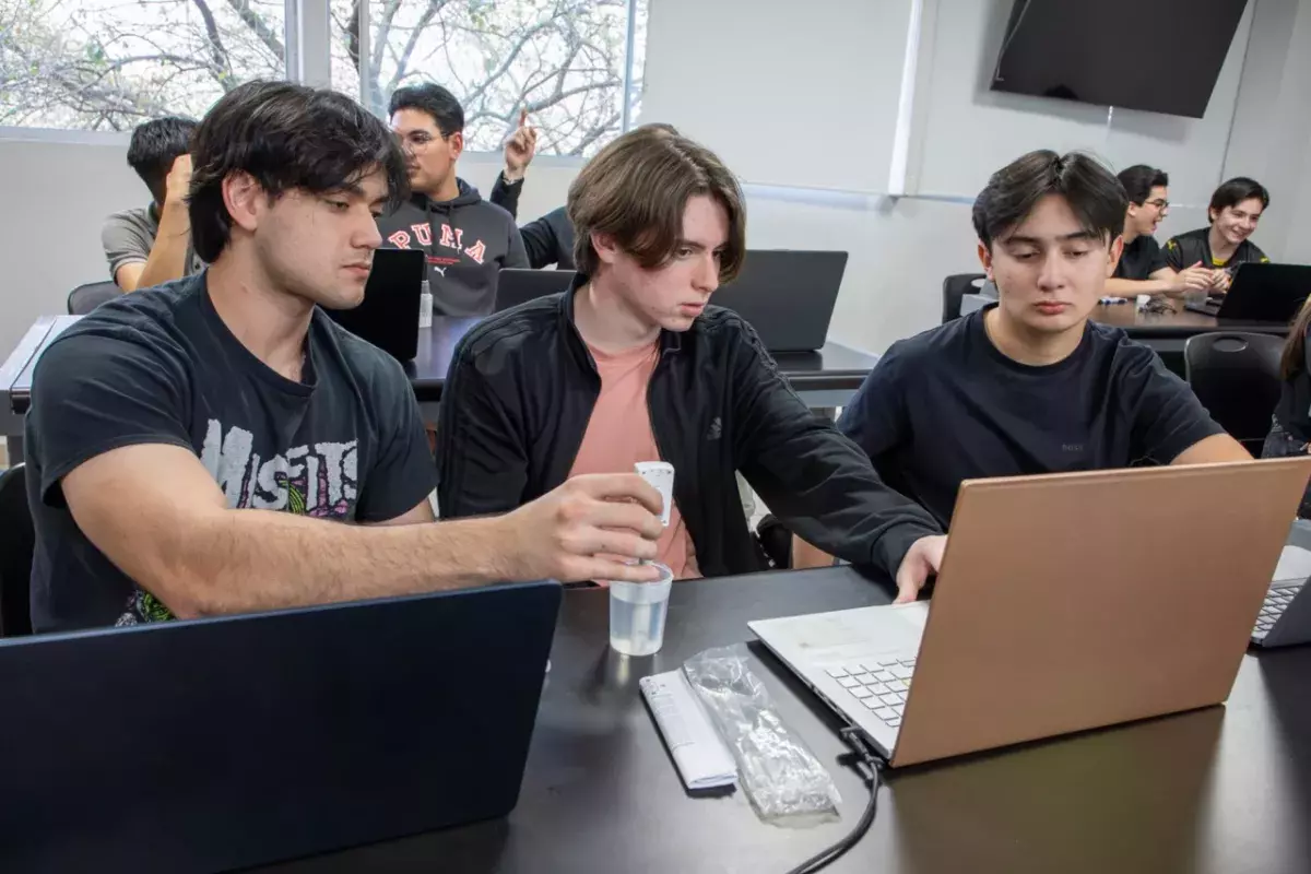 Laboratorio de Física Experimental UDEM