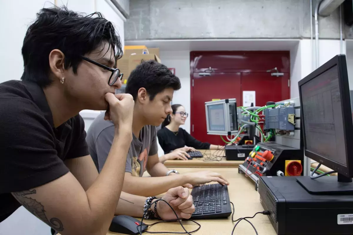 Laboratorio de Automatización UDEM