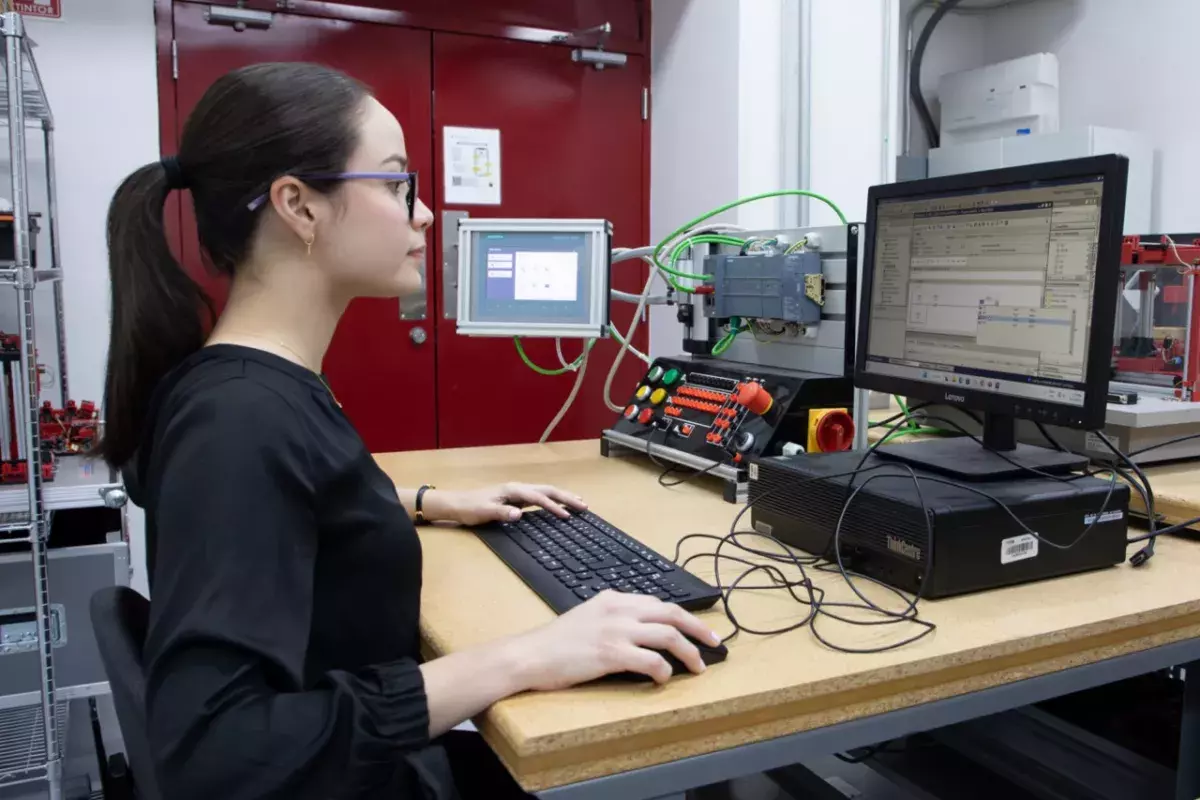 Laboratorio de Automatización UDEM