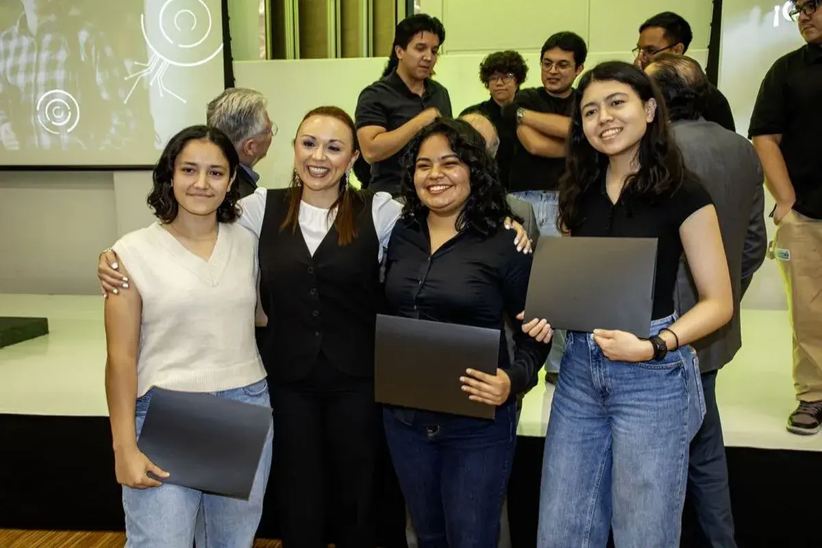 Archivo UDEM
