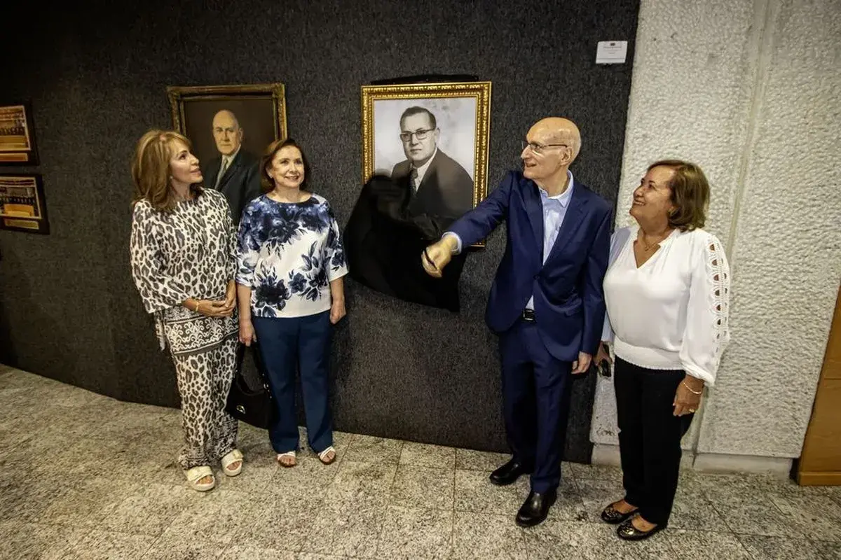 Archivo UDEM