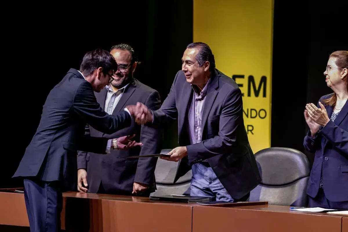 Archivo UDEM