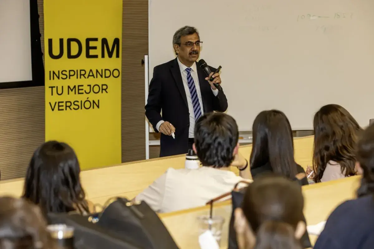 Archivo UDEM