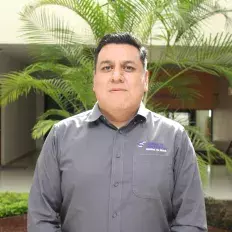 Raúl Alonso Ávalos asesor posbásicos
