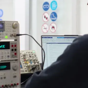 Electronics Laboratory UDEM