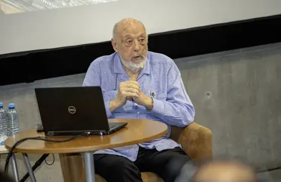 Archivo UDEM 