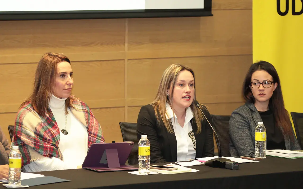 Fotografía de Noticia "Promueve CIDH prevención de pobreza corrupción e inequidad"