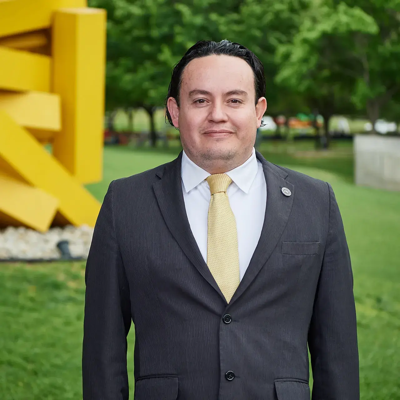 Alfredo Salinas, director de la Escuela de Odontología.