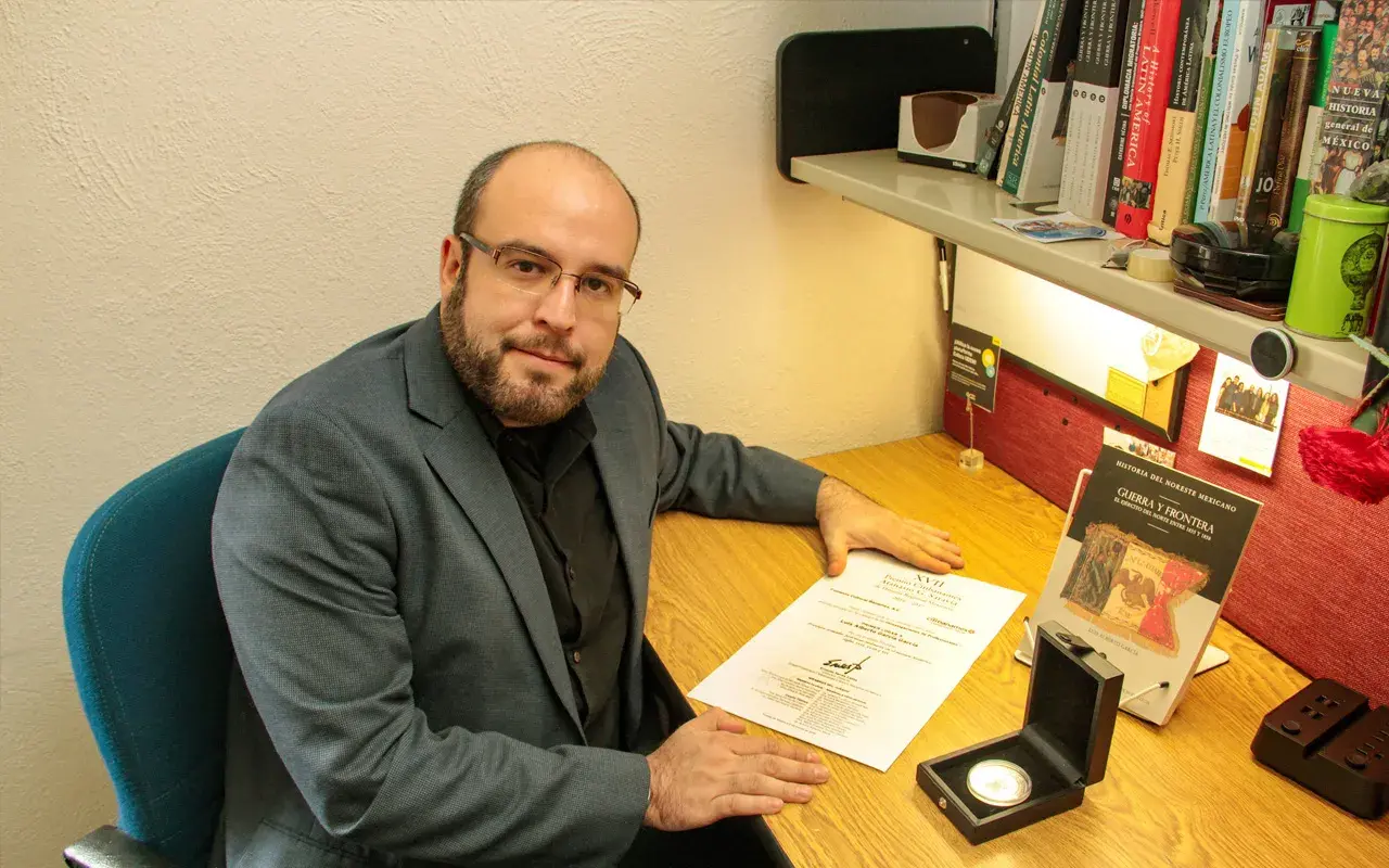 Fotografía del profesor Luis Alberto García García