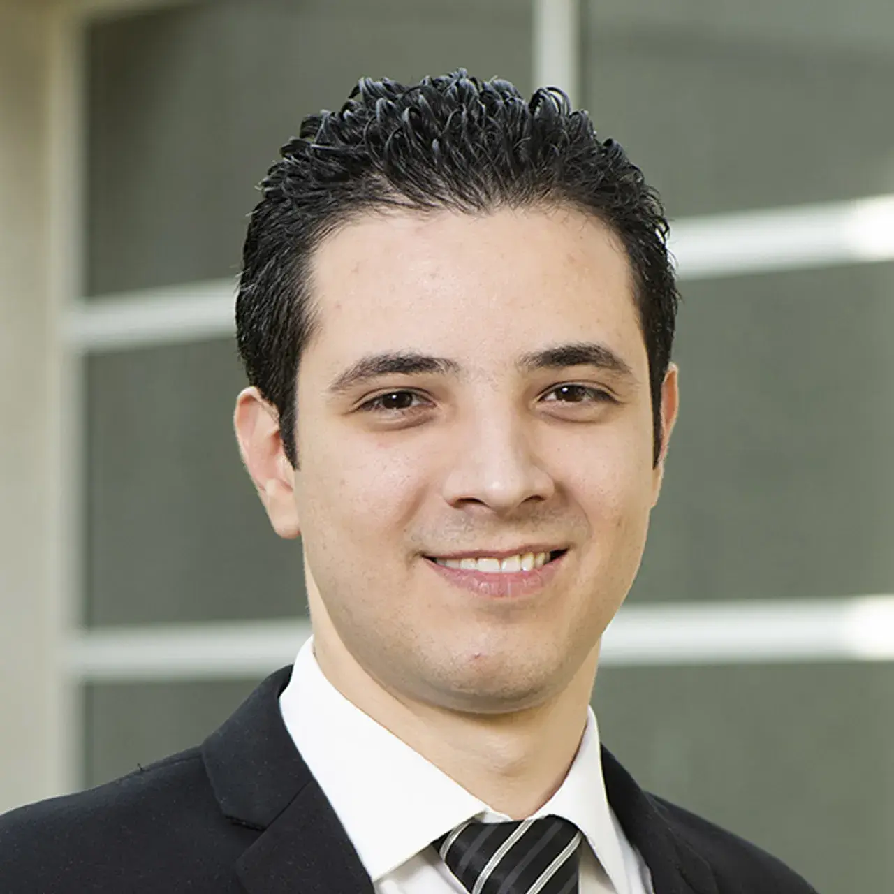 Asesor Carrera Alejandro González