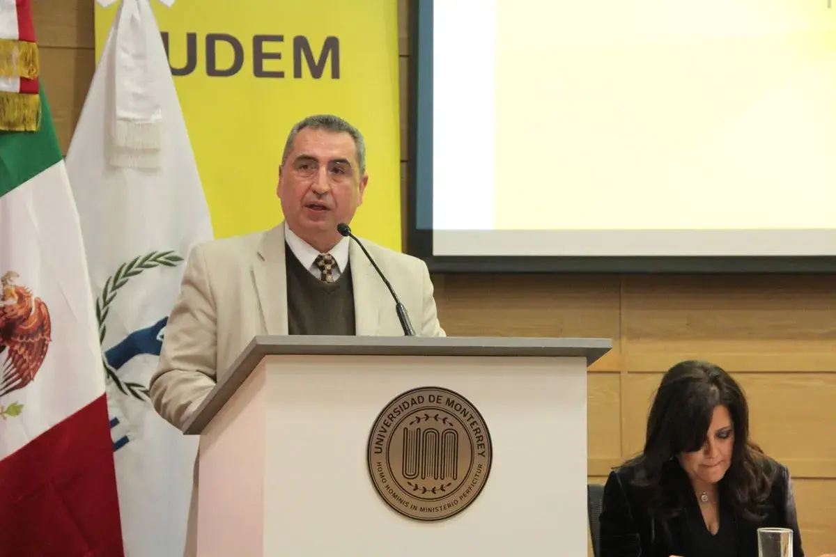 Archivo UDEM