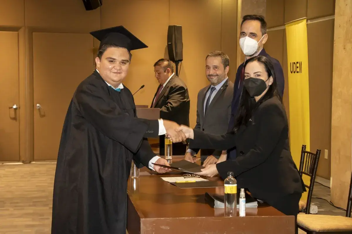 Archivo UDEM
