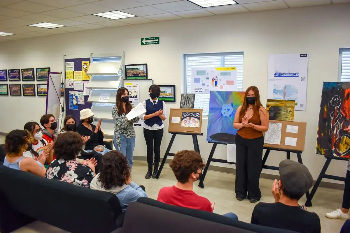 Archivo UDEM