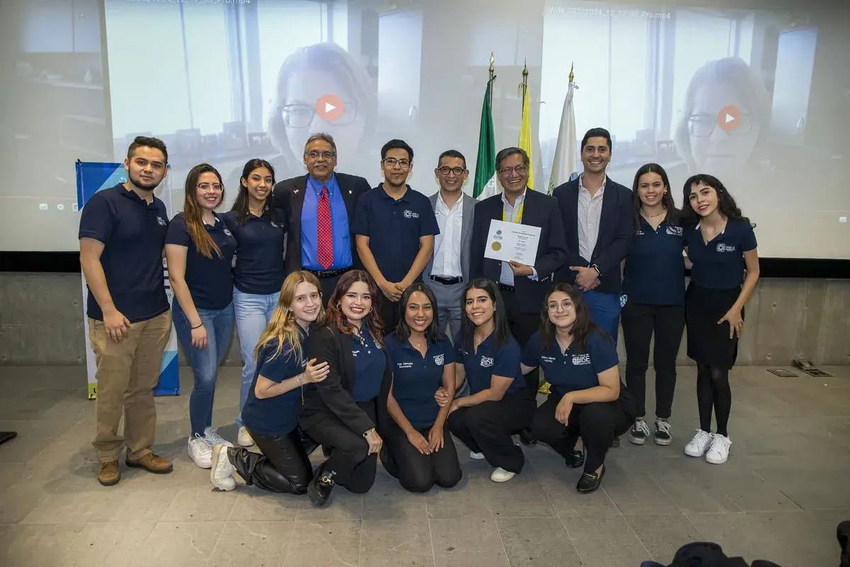 Archivo UDEM