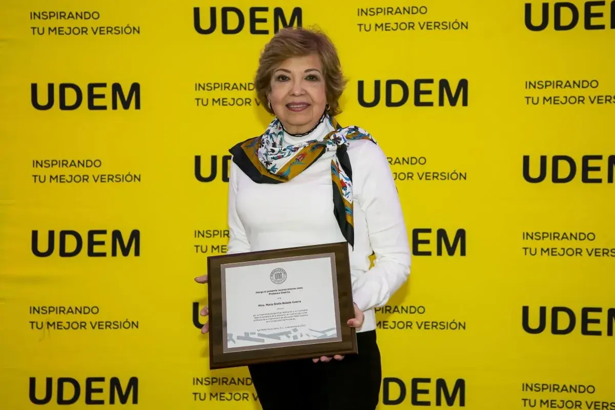 Archivo UDEM
