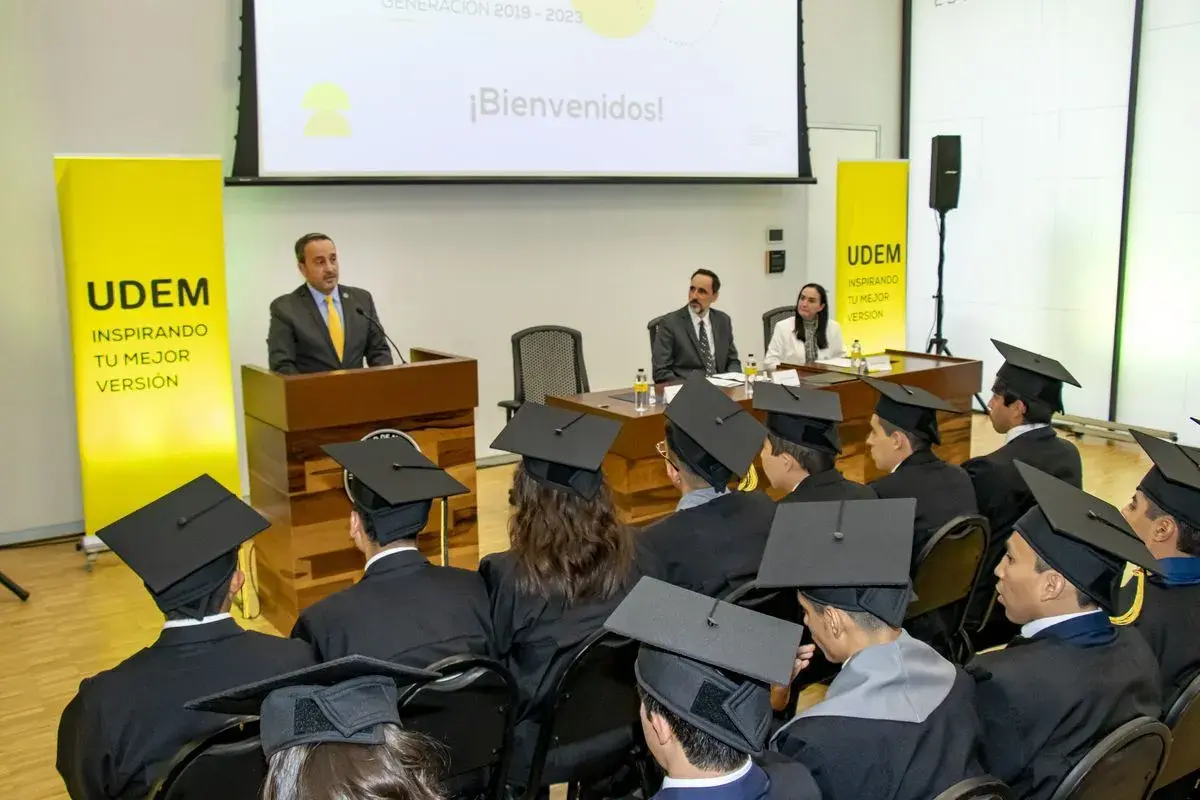Archivo UDEM