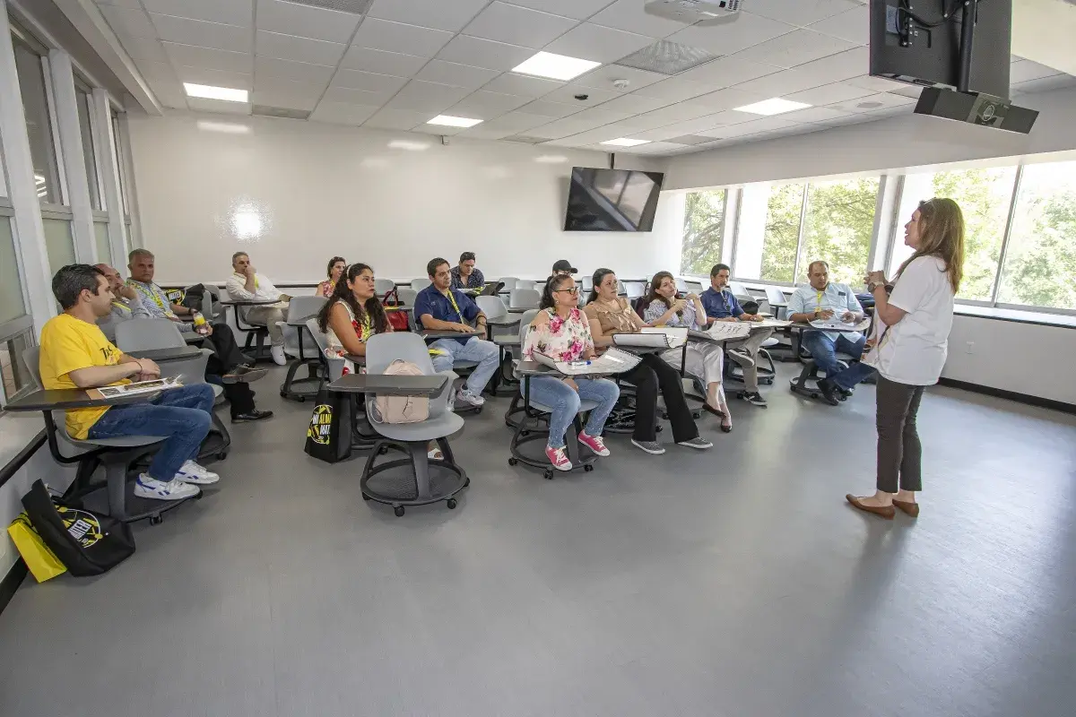 Archivo UDEM
