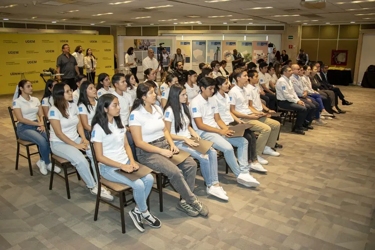 Archivo UDEM