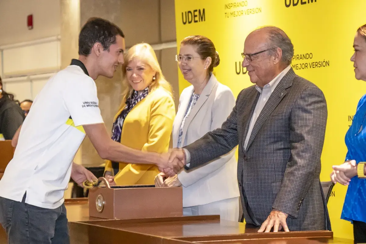 Archivo UDEM