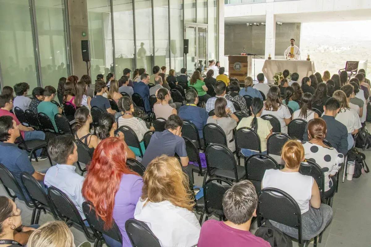 Archivo UDEM