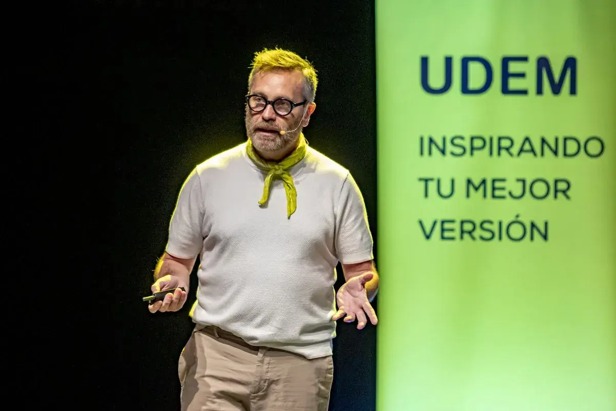 Archivo UDEM