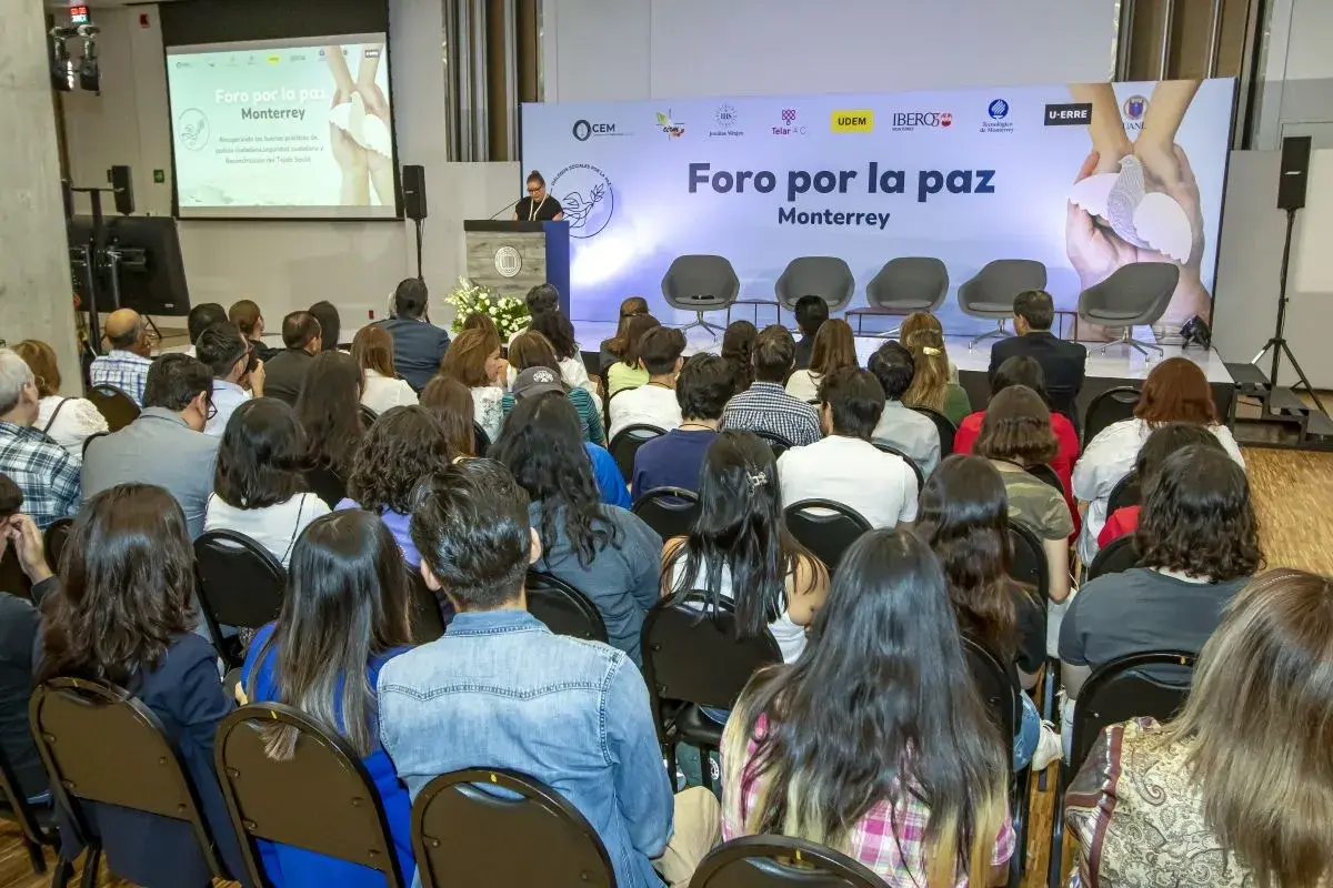 Archivo UDEM