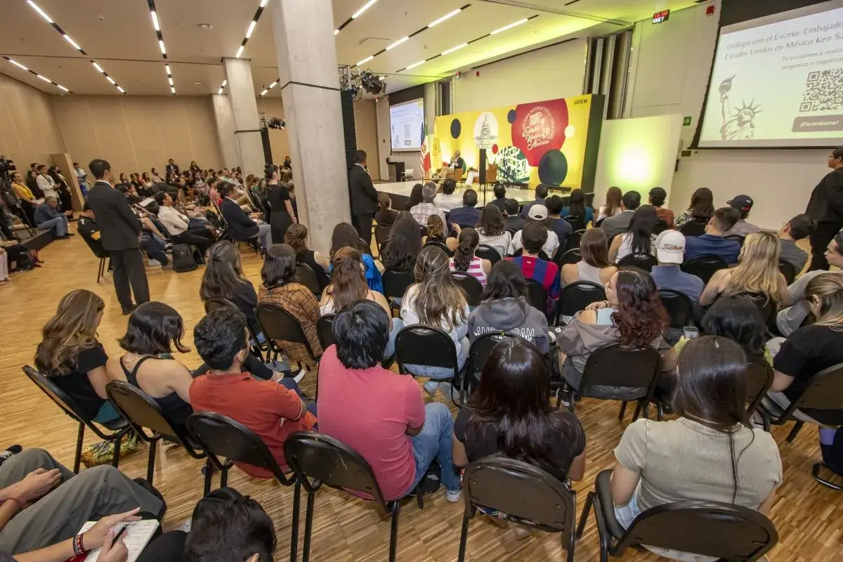 Archivo UDEM