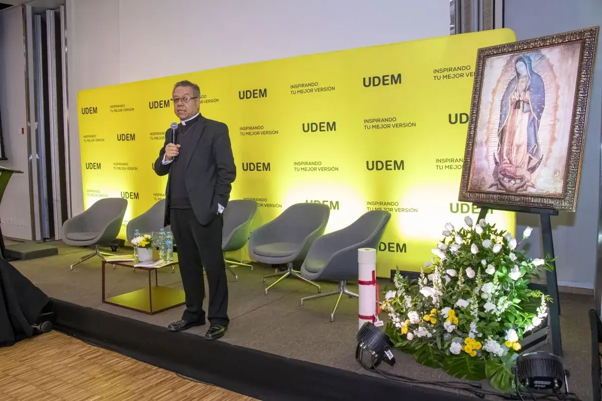 Archivo UDEM