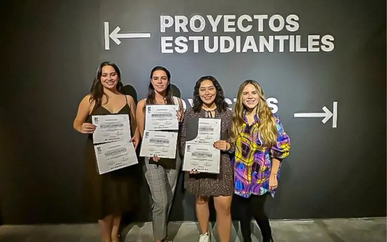 Archivo UDEM