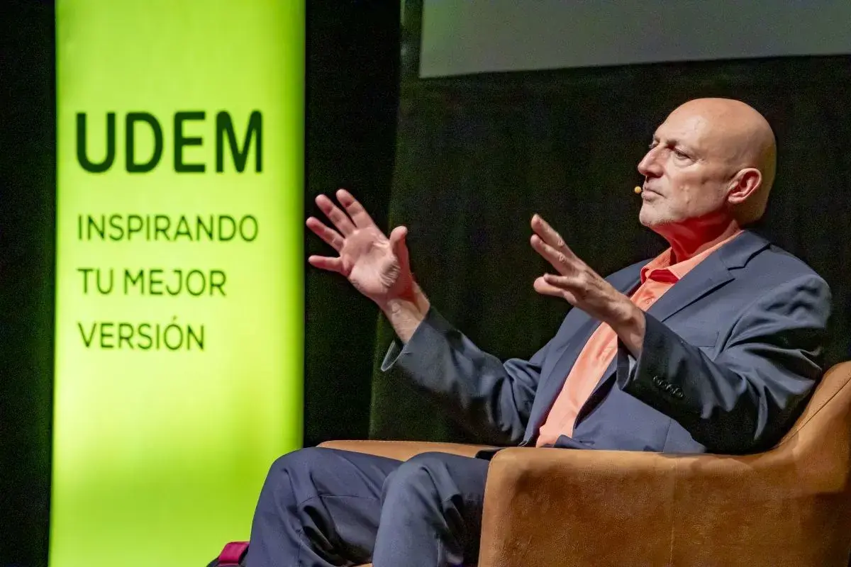Archivo UDEM
