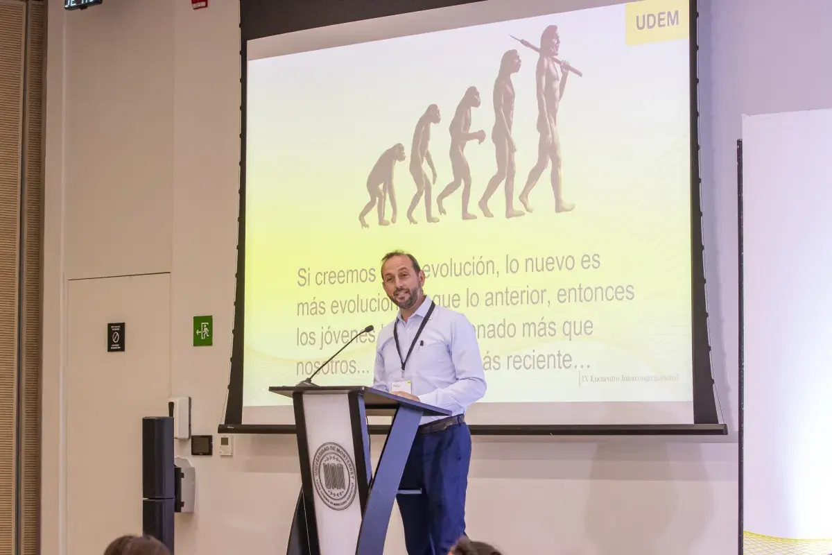 Archivo UDEM