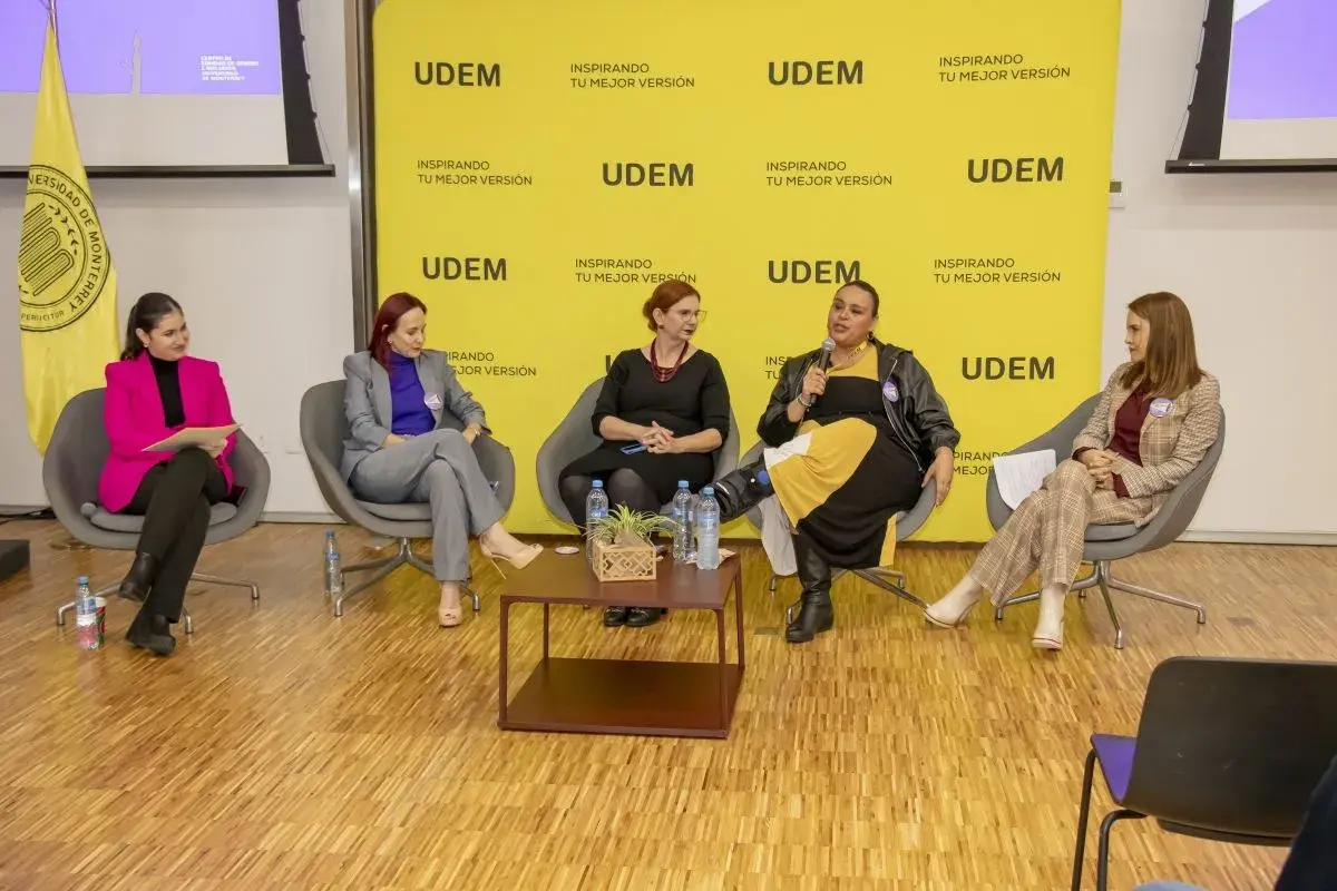 Archivo UDEM